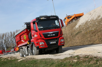 Картинка автомобили man автобусы грузовые двигатели se tgx германия