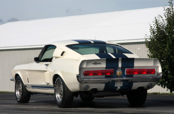 Картинка автомобили mustang gt