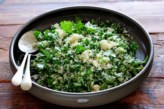 Обои картинки фото еда, вторые блюда, творог, зелень