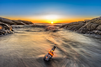 Картинка jack+daniels бренды jack+daniel`s виски бутылка пляж