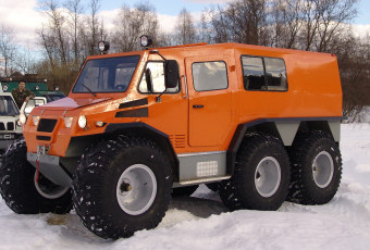 Картинка вездеход+вымпел техника другое спецтехника автомобиль внедорожник вездеход вымпел