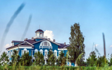 Картинка города -+здания +дома балкон дом башенка