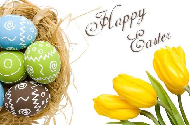 Обои картинки фото праздничные, пасха, желтые, тюльпаны, крашеные, яйца, на, пасху