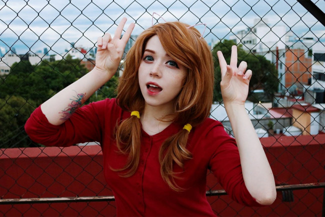 Обои картинки фото девушка, девушки, -unsort , рыжеволосые и другие, модель, brigitte, grey