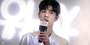 Картинка мужчины xiao+zhan актер лицо микрофон