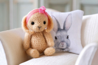 Картинка разное игрушки вязаный кролик