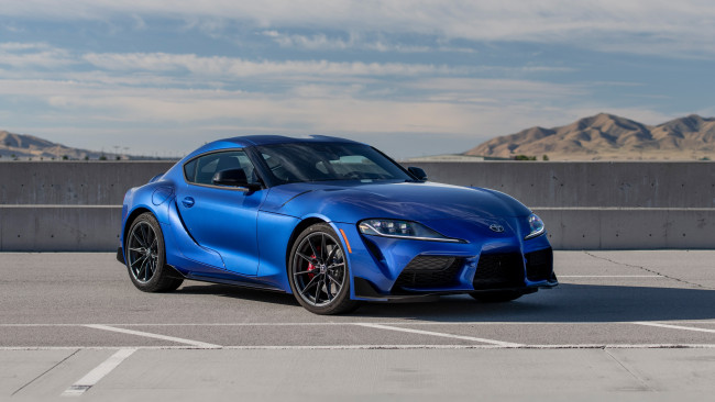 Обои картинки фото toyota gr supra 3, 0 mt premium , 2023, автомобили, toyota, gr, supra, mt, premium, синий, купе, тойота