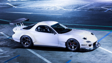 обоя mazda rx-7, автомобили, mazda, белый, дорога, разметка