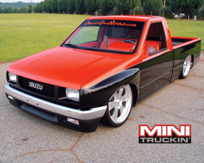 Картинка автомобили isuzu