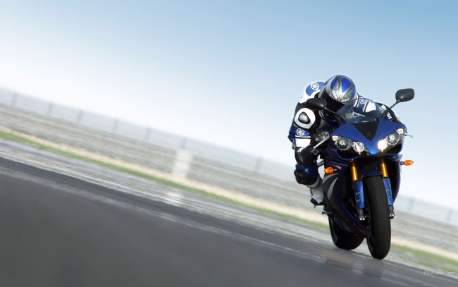 Обои картинки фото yamaha, yzf, r1, мотоциклы