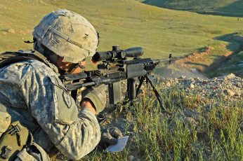 Картинка оружие армия спецназ bailey модель брюнетка ню xxx army soldiers