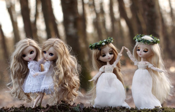 Картинка разное игрушки куклы танец