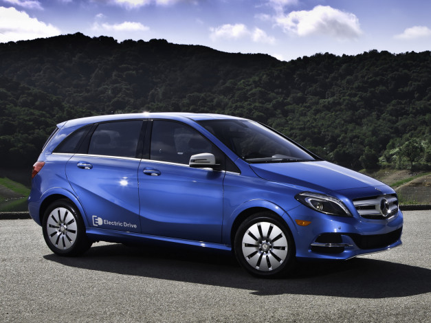 Обои картинки фото автомобили, mercedes-benz, синий, 2014г, w246, b-klasse, electric, drive