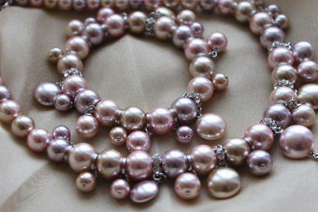 Обои картинки фото разное, украшения,  аксессуары,  веера, ожерелье