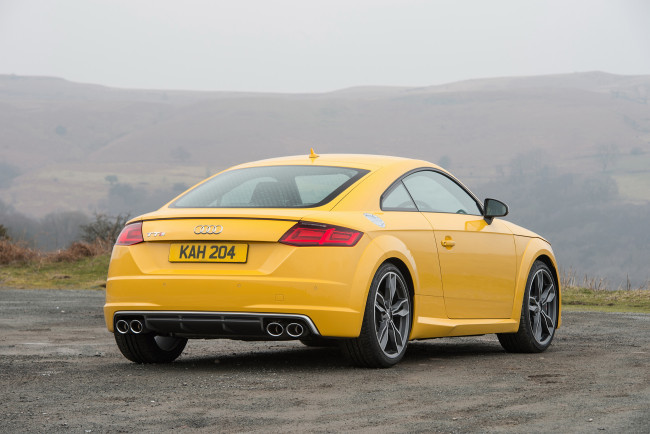Обои картинки фото автомобили, audi, желтый, 2015г, 8s, uk-spec, tts, coupе