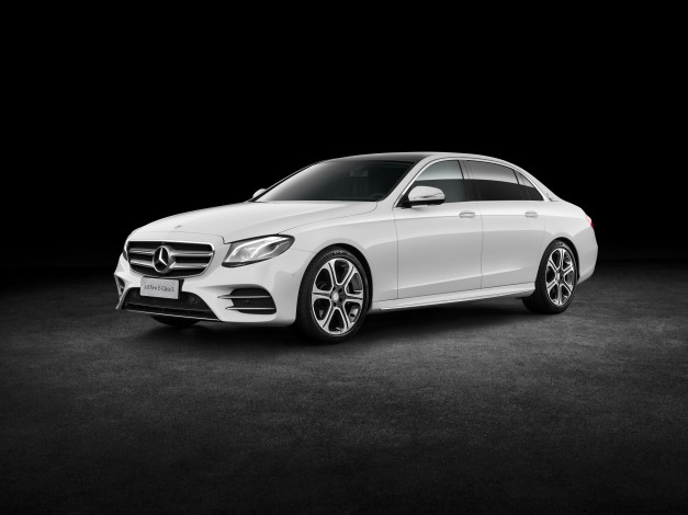 Обои картинки фото автомобили, mercedes-benz, v213, 2016г, 4matic, e, 320, l, amg, line