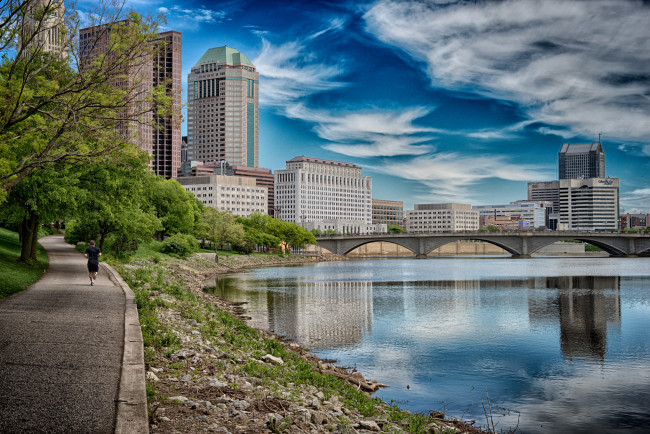 Обои картинки фото columbus,  ohio, города, - мосты, мост, высотки, река