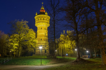 Картинка города -+здания +дома башни