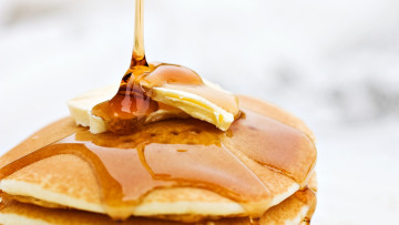 Картинка еда блины +оладьи мед