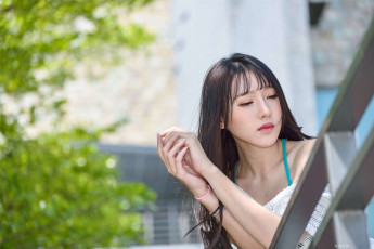 Картинка девушки zhengmei+bibi шатенка топ сетка