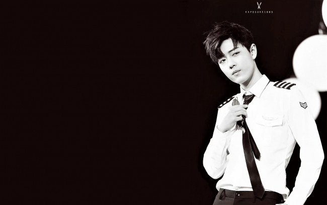 Обои картинки фото мужчины, xiao zhan, актер, галстук, форма