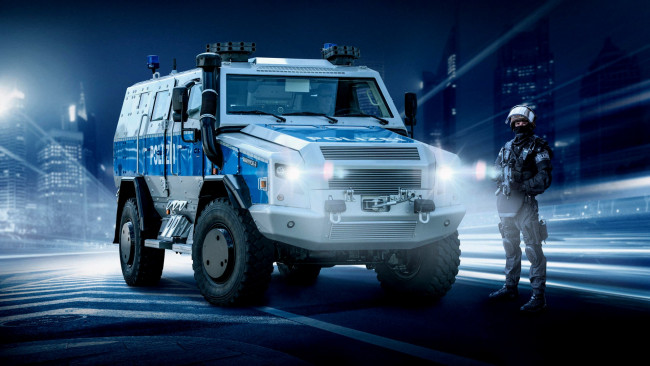 Обои картинки фото техника, военная техника, survior