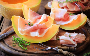 Картинка еда дыня розмарин ломтики ветчина пармская
