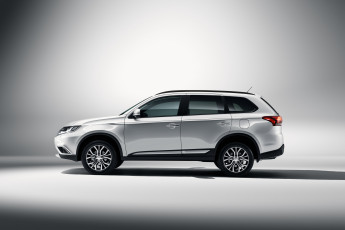 Картинка автомобили mitsubishi 2015г outlander