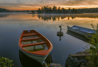 Картинка корабли лодки +шлюпки заря река