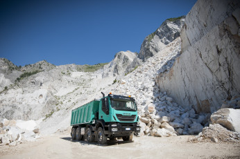 Картинка автомобили iveco trakker rigid 500 hi-land