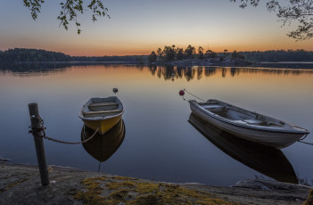 Картинка корабли лодки +шлюпки заря река
