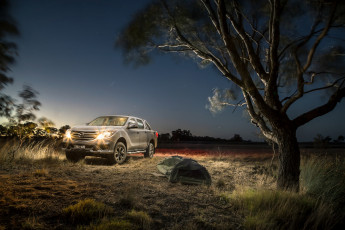 Картинка автомобили mazda