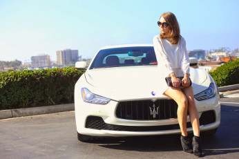 Картинка автомобили -авто+с+девушками девушки авто