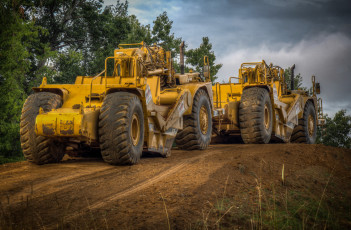 Картинка техника грейдеры поле трактор