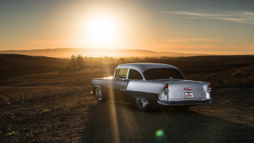 Картинка автомобили chevrolet 1955