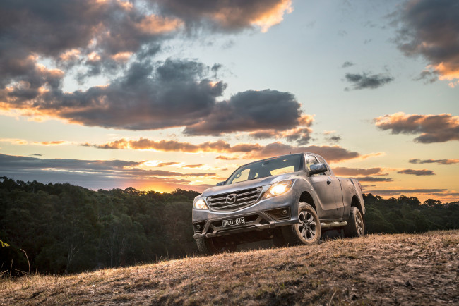 Обои картинки фото автомобили, mazda