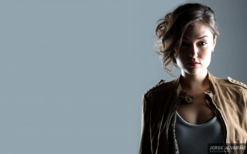 Картинка девушки sasha+grey+ marina+ann+hantzis куртка шатенка