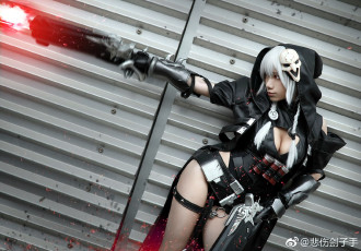 Картинка девушки -+креатив +косплей костюм оружие забор жнец overwatch