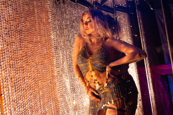 Картинка девушки -+блондинки +светловолосые golden girls ночной клуб модель