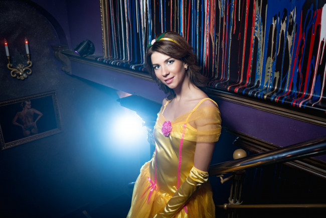 Обои картинки фото девушки, - брюнетки,  шатенки, golden, girls, ночной, клуб, модель