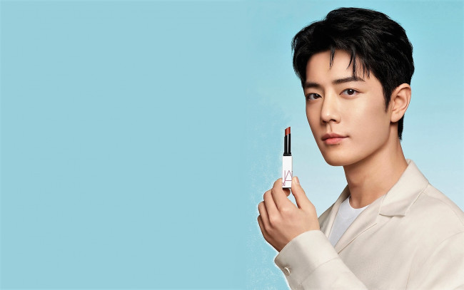 Обои картинки фото мужчины, xiao zhan, лицо, помада