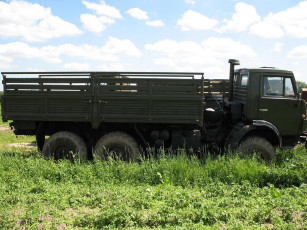обоя автомобили, камаз