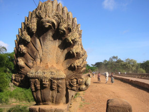 Картинка разное рельефы статуи музейные экспонаты