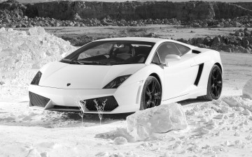 Картинка автомобили lamborghini зима снег комки белый