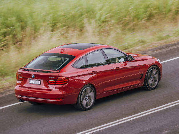 Обои картинки фото автомобили, bmw, touring, 320i, line, sport, красный, au-spec, f31