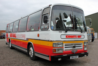 Картинка автомобили автобусы пассажирский транспорт