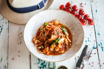 Картинка еда макаронные+блюда обед зелень соус макароны вкусно