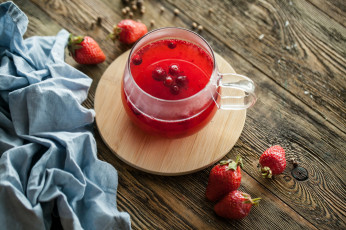 Картинка еда напитки +сок клюква напиток кружка клубника