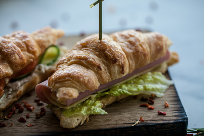 Обои картинки фото еда, бутерброды,  гамбургеры,  канапе, вкусно, бутерброд, хлеб, начинка