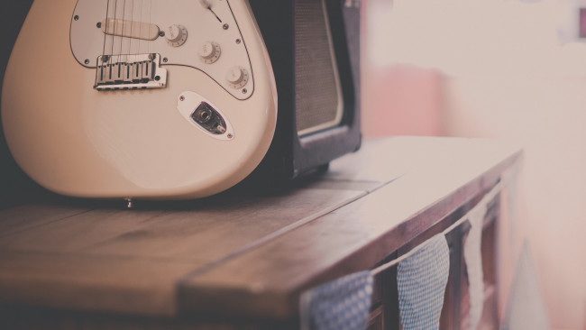 Обои картинки фото музыка, -музыкальные инструменты, радио, гитара, приемник